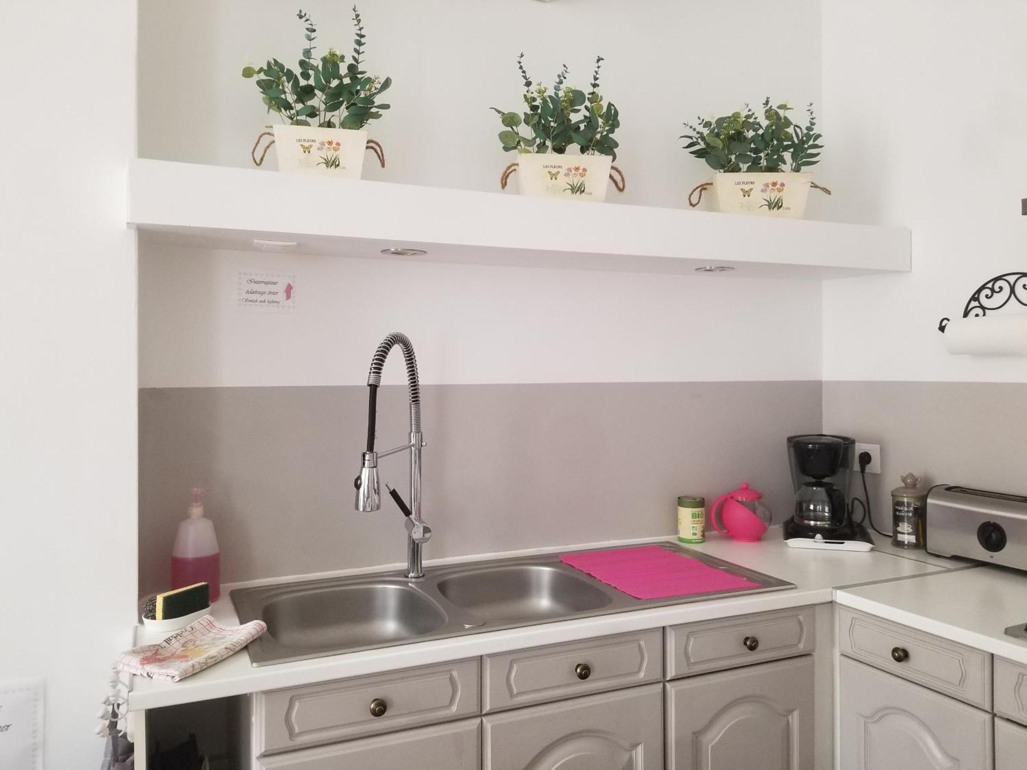 Апартаменты Joli T2 De 40M² A Louer A Ле-Мюи Экстерьер фото